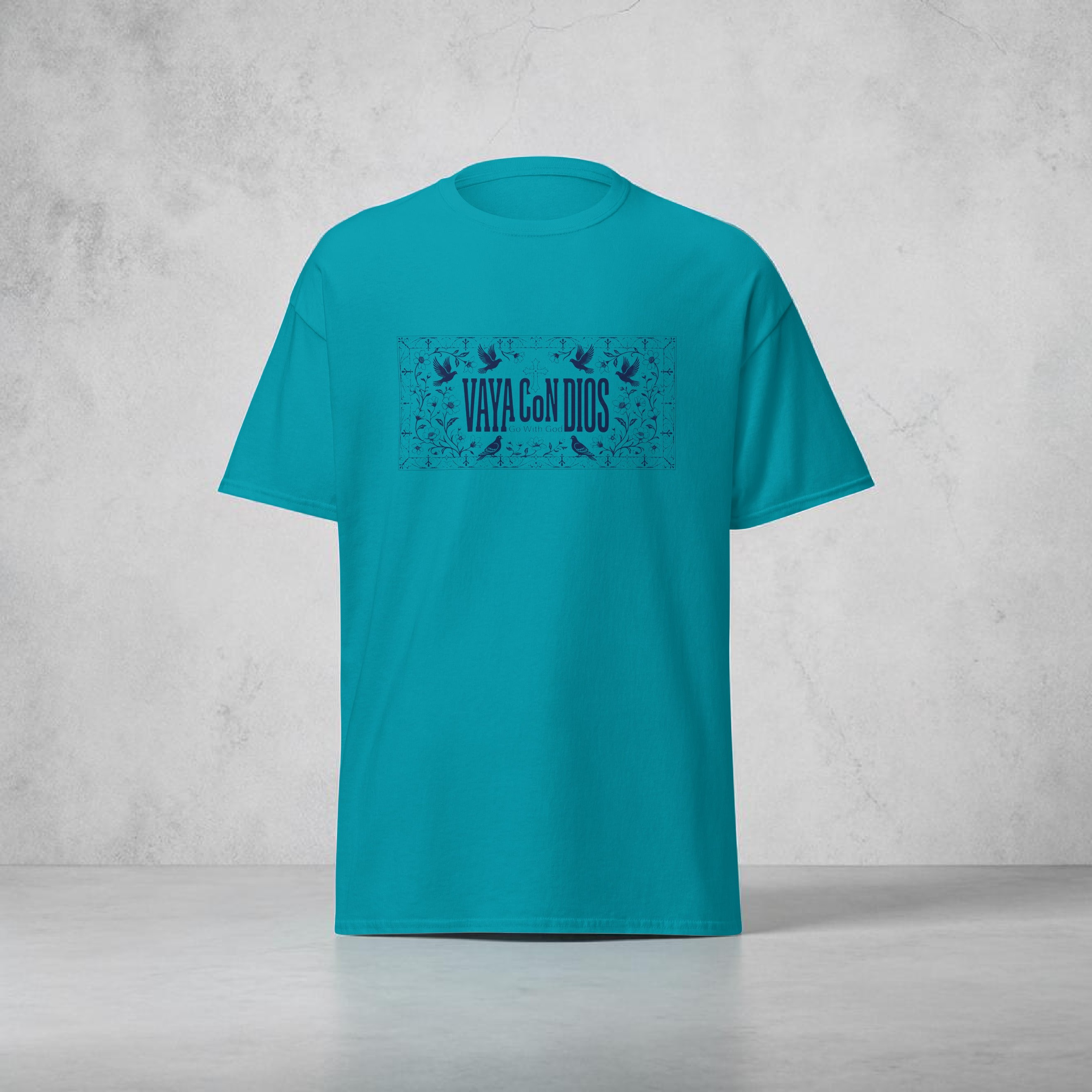 Camiseta “Vaya Con Dios” | Camisa Cristiana en Español | Playera de Fe Unisex